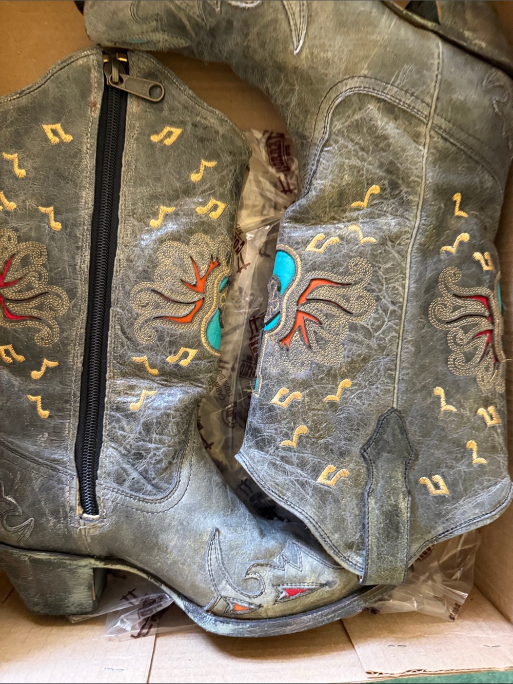 Women’s Western Embroidered Mid-Calf Boot in Distressed Teal